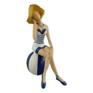 Badepuppe Figur Skulptur Pin-Up Frau Im Badeanzug Sitzend Auf Einem Ball Vintage