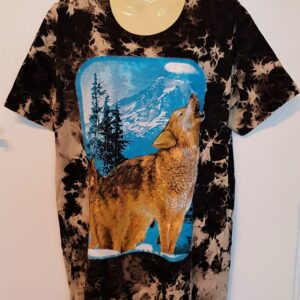 Batik T-Shirt Mit Heulendem Wolf Motiv