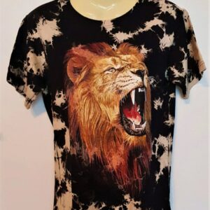 Beiges Batik T-Shirt Mit Brüllendem Löwen Motiv