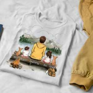 Camping Shirt - Die Ganze Familie Mit Hunden Personalisiertes T-Shirt, Individuelle Hunde Auf Perfektes T-Shirt Geschenk Für Hundeliebhaber Camper