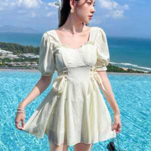 Ecru White Lolita Outfits Lace Up Rüschen Kurze Ärmel Top Hose Badeanzug