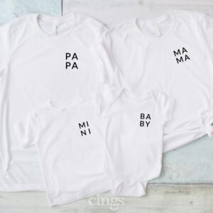 Familienoutfit Schlichte Typo"" Mama Papa Mini Baby T-Shirt Babybody Kinder Geburtstagsgeschenk | Geburt |Fasets-1009"""
