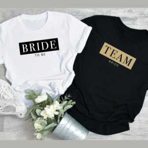 Jga T-Shirt | Bride To Be & Team Hochzeit Geschenk Freunde Individuell Damen Verlobung Braut Dajgts-1006