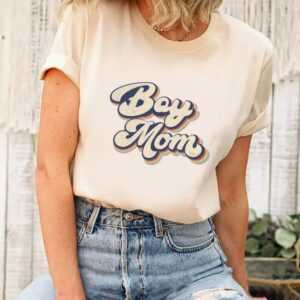 Junge Mama T-Shirt, Muttertags Shirt, Mutter Leben Mom Is Best Of Boy Shirt