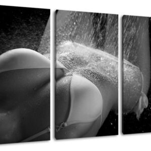 Pixxprint Leinwandbild Frau im Bikini unter einer Dusche, Frau im Bikini unter einer Dusche 3Teiler (120x80cm) (1 St), Leinwandbild fertig bespannt, inkl. Zackenaufhänger